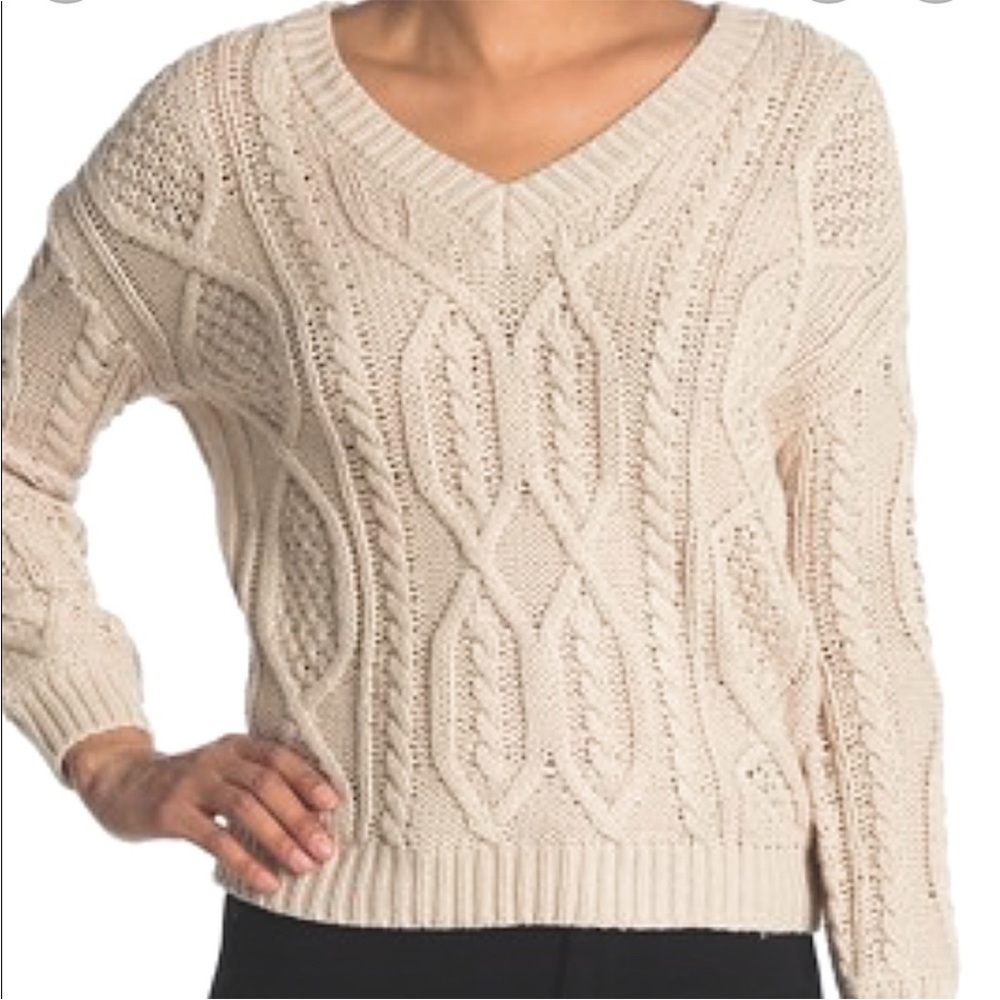 Philosophy | Cream Cable Knit V-Neck